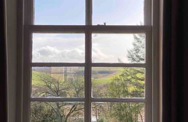 2 bedroom Townhouse within Grade C listed Ladysbridge House 2 night minimum stay - Foto 15