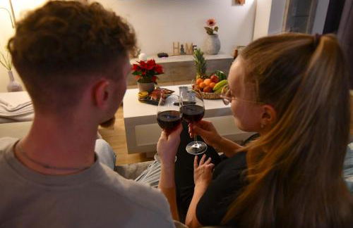 Elegantes & modernes Apartment NeLi mit Terrasse, 100m zum Hafen Röbel Müritz - Foto 13