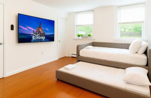 Fast transit to Manhattan with Parking on premises - Foto 6