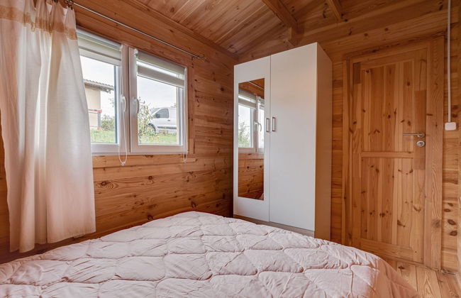 Secluded Chalet in Egliseneuve des Liards - Photo 7