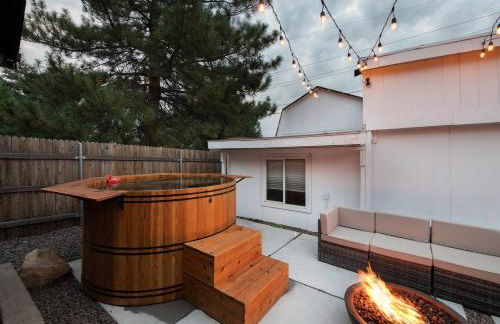 Mid-Century Modern Home - Hot Tub and Game Room - Foto 58