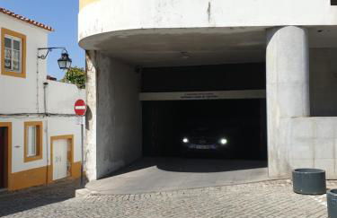 Casa das Arcadas, free Garage - Praça de Giraldo - Foto 24
