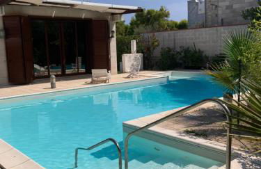 Villa sul mare con piscina privata - Foto 1