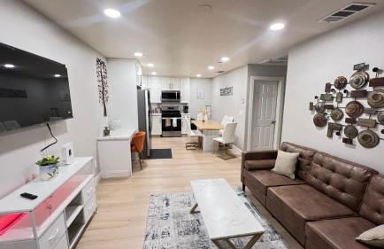 321 W Park El Cajon Front Unit by SD Stay - Foto 4