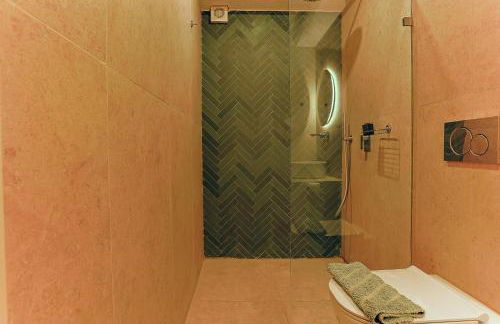 La Maltese Boutique Paros - Photo 40