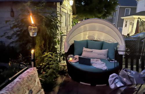 Gem by the water with firepit & all fenced backyard 2 Bedrooms - Photo 17