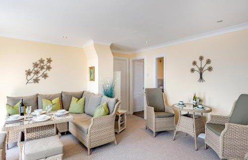 Crownhill Bay Penthouse - Uk47510 - Photo 4