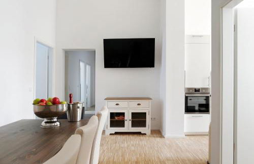 SC 02 by ROCKCHAIR Apartments l SUPERHOST Status l 4 Bedrooms Boxspringbeds 2 Bathrooms Balcony Elevator - Cozy Family & Business Flair welcomes you! - Foto 2