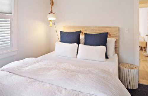 Modern Saltbox in Edgartown Village - Foto 17