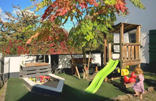 Hofgut Eveshausen Familienquartier Klassik 10-14 Gäste - Foto 6