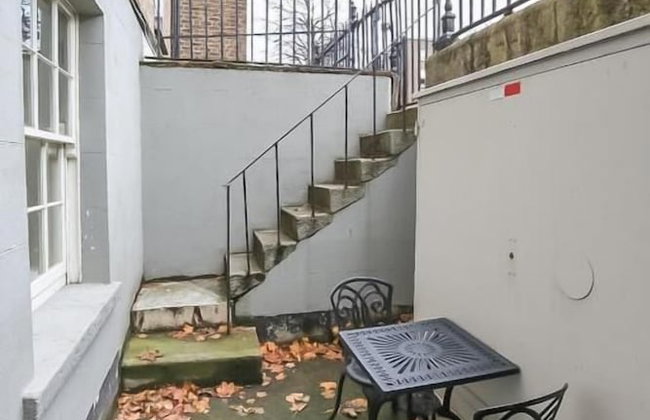 St. Stephen's Green Apartments - Photo 24
