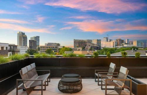 Chic Music Row Condo Rooftop Deck with City View Gym Office and More - Foto 4