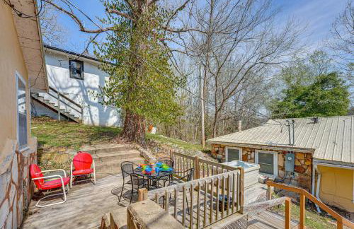 Rockaway Beach House w/ Attached Dock & Hot Tub! - Photo 18