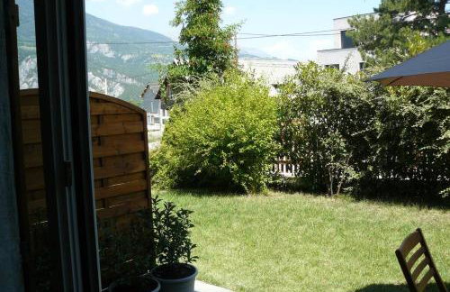 STUDIO ENTRE SAVINES ET EMBRUN PRES DU LAC DE SERREPONçON - Foto 7