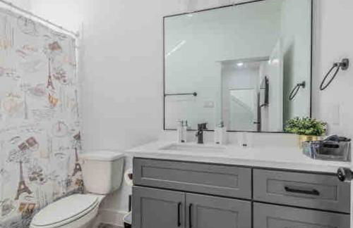 Your home away from home - Photo 20