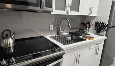 Unique Water Views, free Parking 1bed 1 bath Rooffornomads 416 - Foto 4