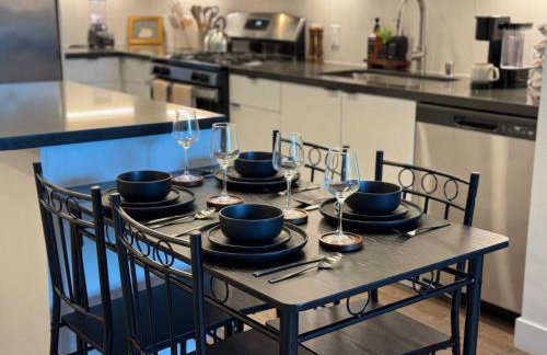 Modern Retreat 10 Min from Disneyland With Pool & Gym - Foto 62