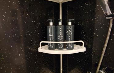 Manchester City Deluxe 4-Bed near Etihad Stadium & C0-0P Arena, Sleeps 9 - Foto 5