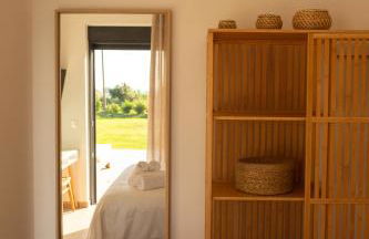 Aphrodite Luxury Suites, Private Heated Pool & Jacuzzi -Romantic Escape for Couples - Photo 41