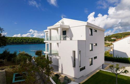 Villa Veronica with pool first line at sea - Foto 19