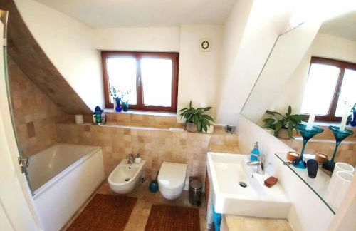 Mediterran-Skandinavisch - Outdoorwhirlpool ganzjährig - Foto 10