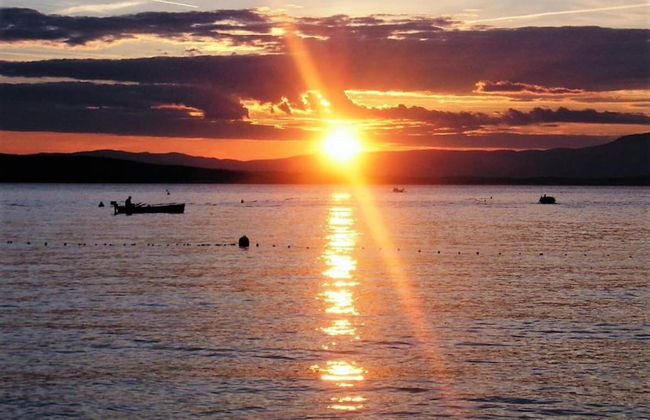 Charming Home With Swimming Pool and Beautiful Covered Terrace - Foto 38