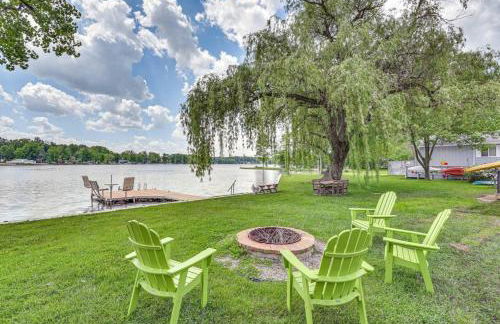 Lakefront Home with Hot Tub and Dock - Foto 1