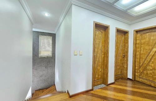 Casa 6 quartos Padrão TOP area nobre prox atrativo - Photo 15