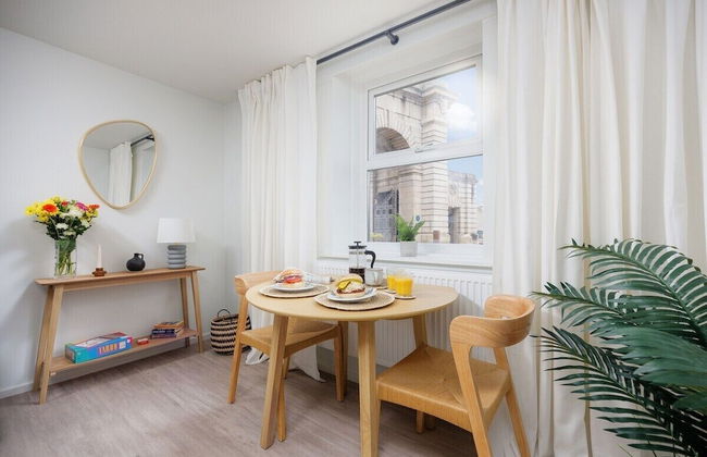 Luxury Ground Floor 2 bed Apartment - Foto 3