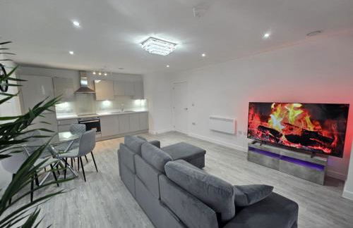 Serenity Waterfront 2 Bed Apartment - Foto 1