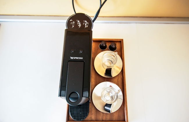 Seafront Penthouse With Unobstructed Sea Views - Photo 20