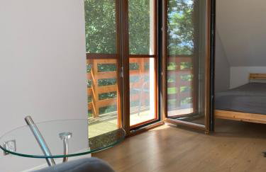 Caloroczny domek letniskowy ze stawem - Foto 36