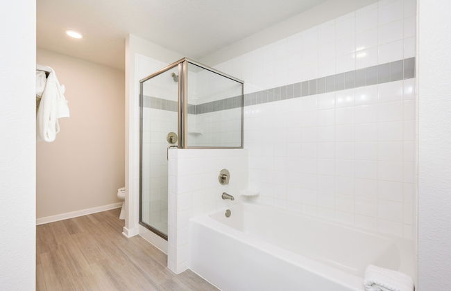 Brand New Modern Vista Cay Reserve Condo - 5008 - Foto 12