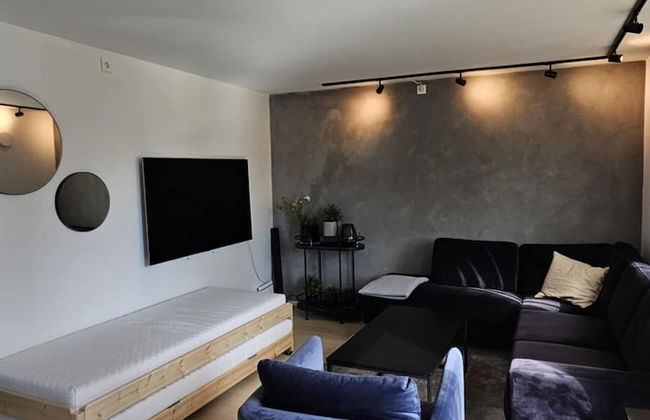 Free Parking Space, Balcony, Prime Location - Foto 5