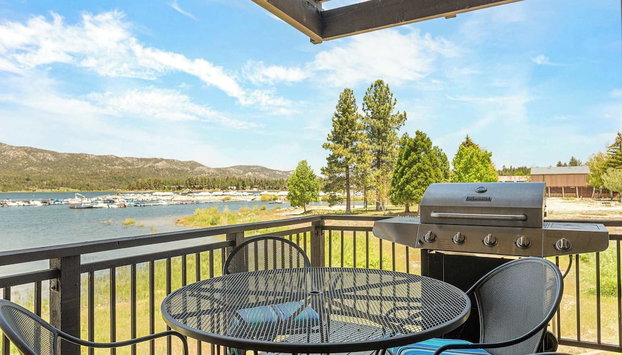 The Adler's Nest - Lakefront with Pool Spa and Summer Dock - Foto 2, Profilbild