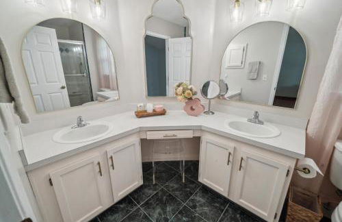 Pondside Perch - Your Waterfront Retreat home - Foto 26