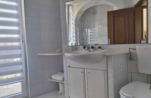 Sea View Apartment Povljana - One Bedroom Apartment with Sea View - Foto 9