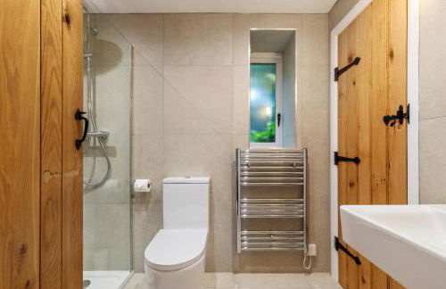 Mill Lodge, Middle Mill, Solva, Pembrokeshire - Photo 13