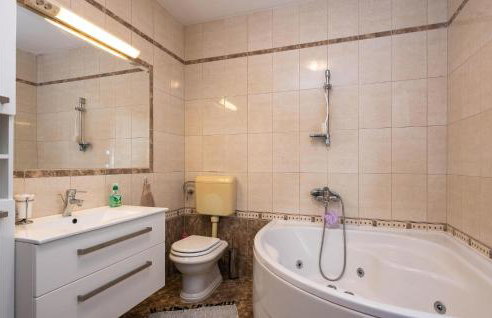 Stunning Home In Marcana With Wifi - Foto 26