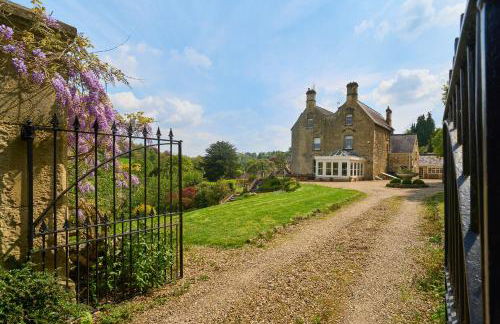 Luxury Big House Berkeley House near Bath - Photo 2