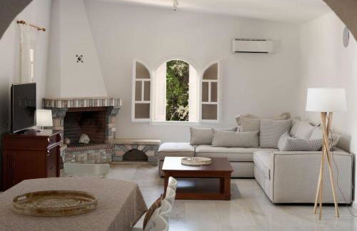 Villa Artemis in Small Kounoupi Porto Heli - Foto 11