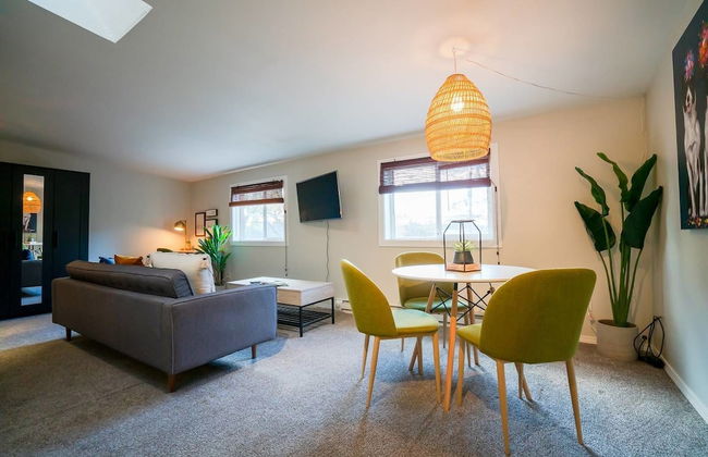 Sophisticated City Escape near DU - Foto 9