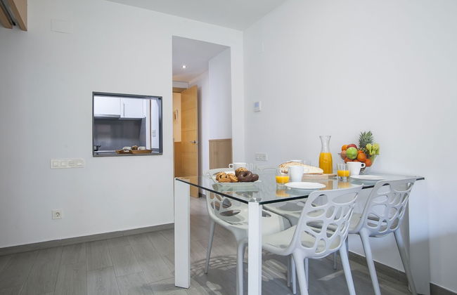 BBarcelona Gaudi Flats - Photo 27