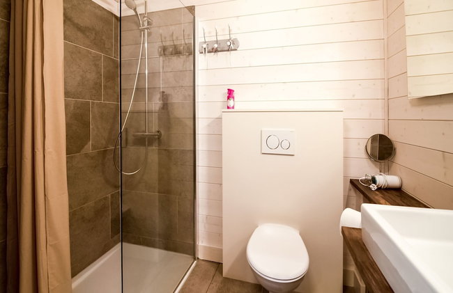 Idyllic Chalet in Biron with 2 Hot Tubs & Sauna - Photo 22
