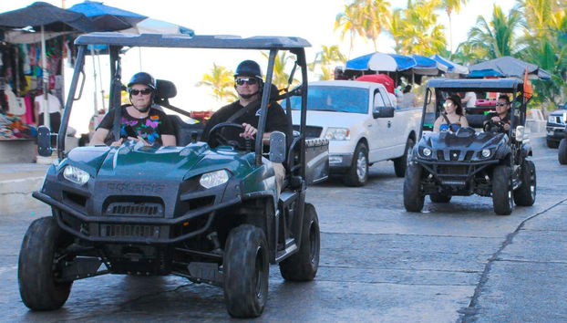 Pilotaremos pelo centro de Mazatlán