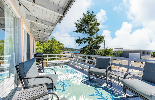 Totally Beachin' Getaway by Avantstay Waterfront - Foto 1