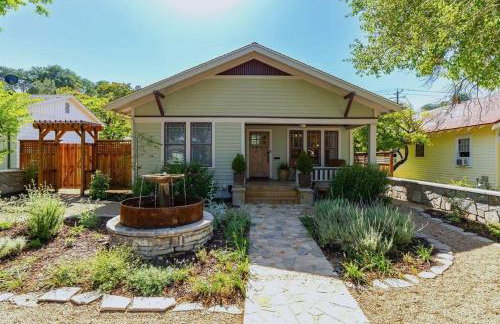 Vine Street Bungalow-Hot Tub, EV, Walk to Town - Photo 33