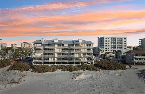 Newly Reno Beachfront Escape I Steps to Beach - Foto 32