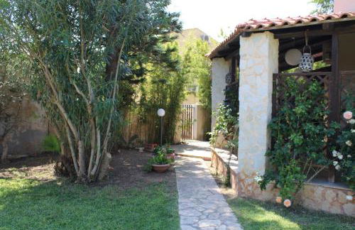 Smiles & Sunsets - Marino's Resort - Foto 39