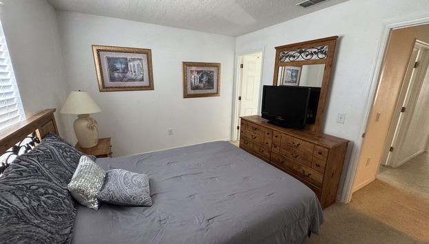 Luxury Vacation Home in Kissimmee, Perfect for Families and Golfers - Foto 5, Habitación